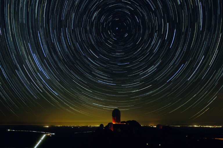 Um instrumento do Observatório Nacional Kitt Peak, no estado do Arizona, EUA, pode ter descoberto mais sobre a expansão do universo - AFP/Arquivos