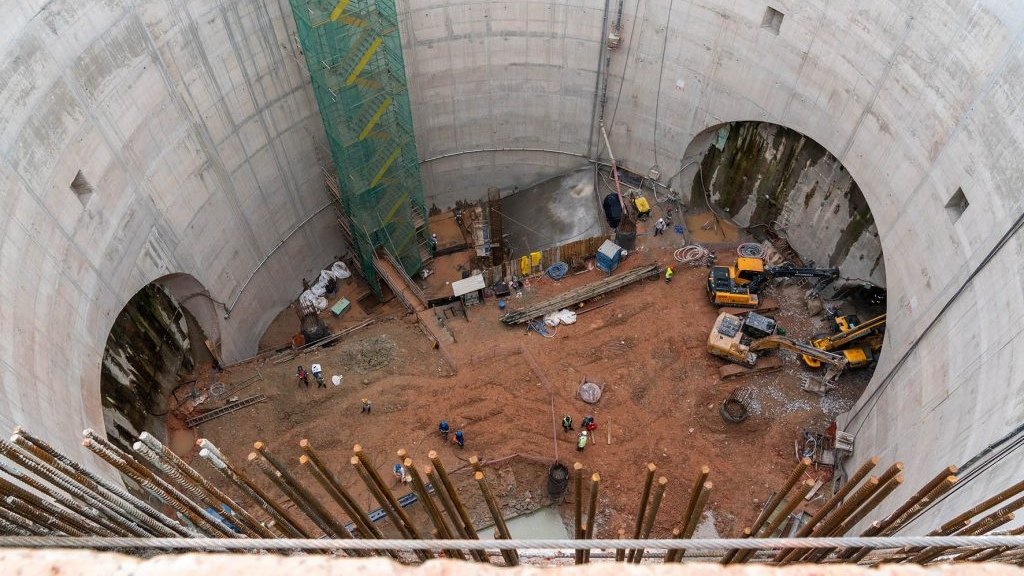 Obras da futura estação Orfanato do Metrô