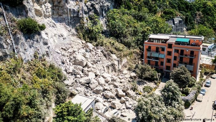 Terremoto de magnitude 4,7 na Itália deixa 26 feridos em Campi Flegrei